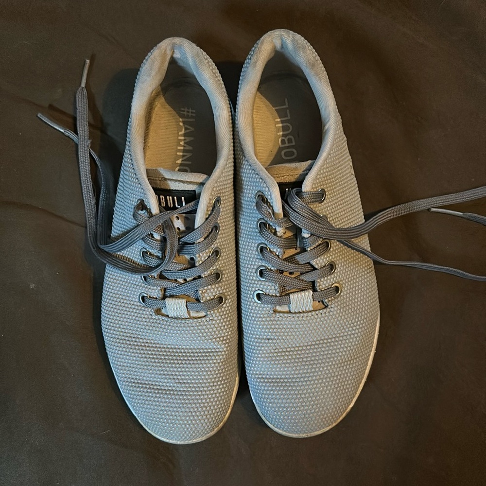 NoBull trainers size 10 women’s